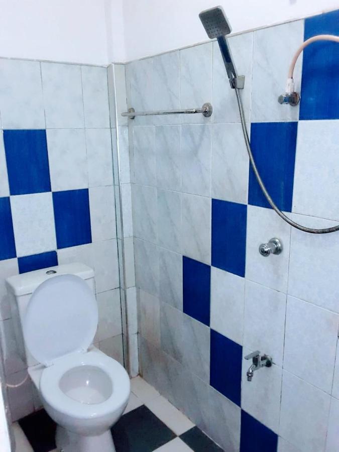 Black And White Kandy Guest House 02 Deiyannewela 외부 사진